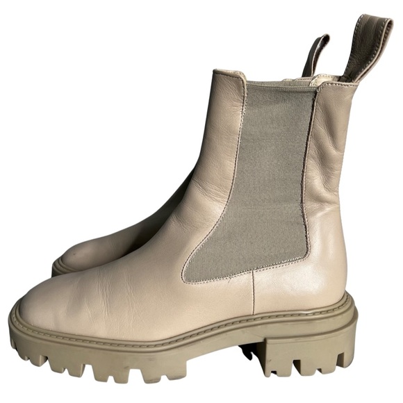 Zara Shoes - Zara Blogger Favorite Women’s Beige Leather Chunky Slip On Lug Sole Boots 37 6.5